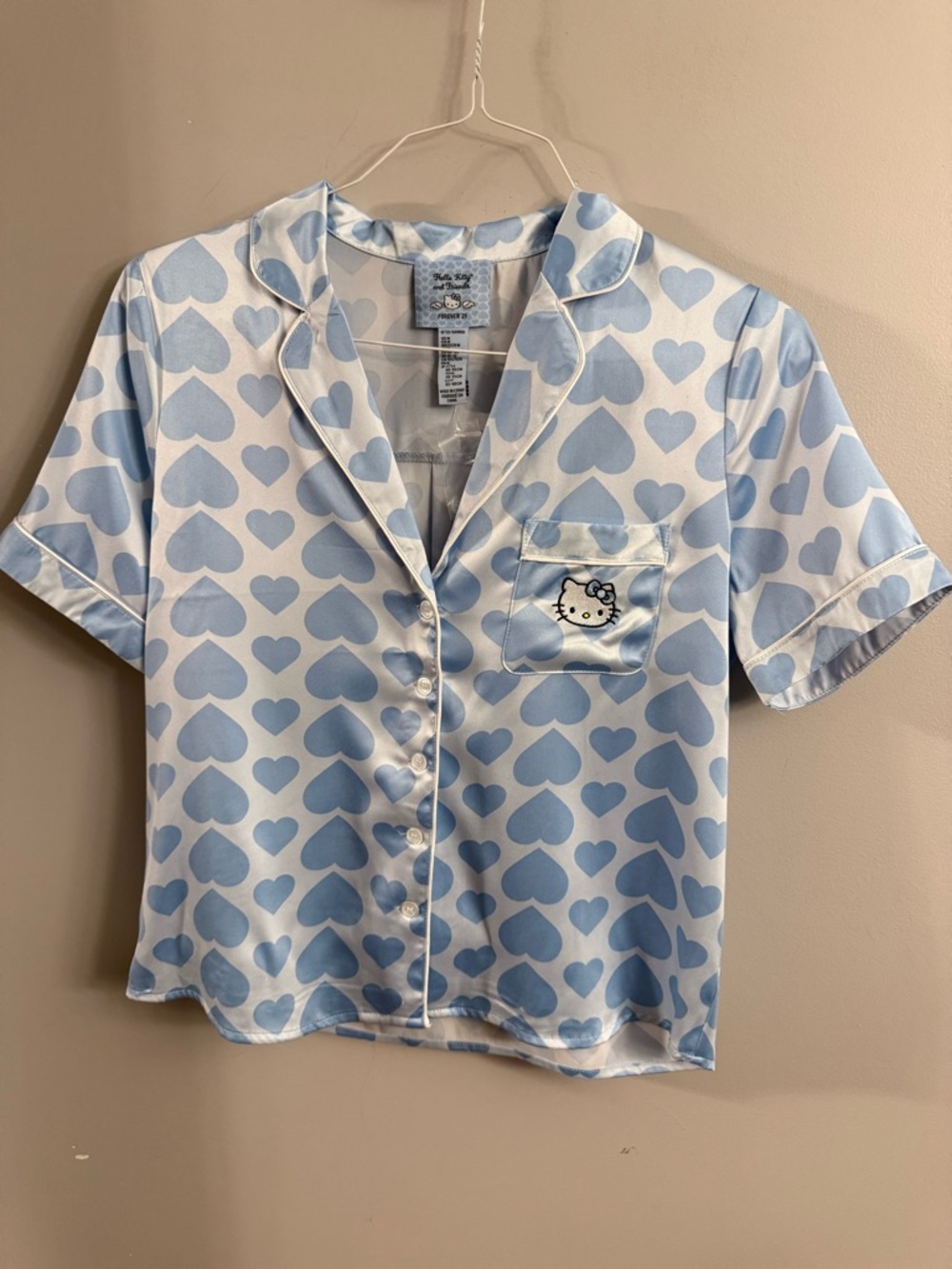 Hello Kitty x Forever 21 Blue Heart Satin Pajama Top Women’s Medium Coquette Y2K